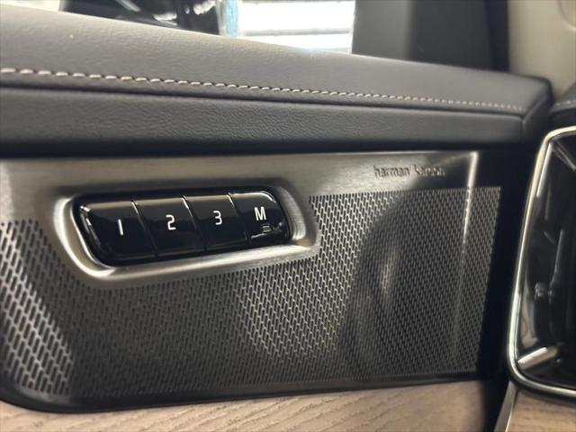 2026 Volvo XC90 Plus, B6 AWD Gas (mild hybrid), Gasoline, Bright, 7 Seats
