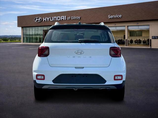 2026 Hyundai Venue SEL w/Two-Tone Roof