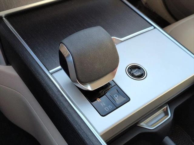 2024 Land Rover Range Rover P530 SE