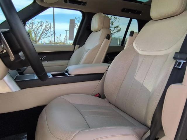 2024 Land Rover Range Rover P530 SE