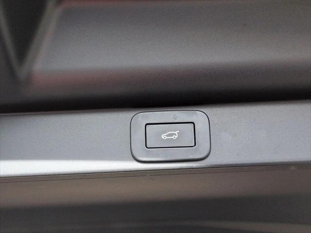2024 Land Rover Range Rover P530 SE