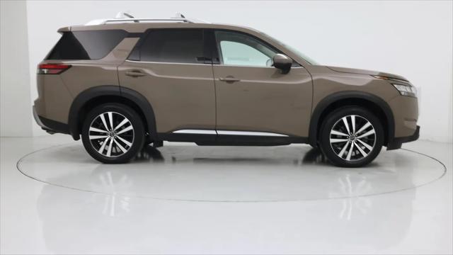 2024 Nissan Pathfinder Platinum FWD
