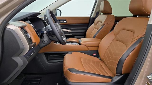 2024 Nissan Pathfinder Platinum FWD