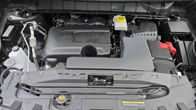 2024 Nissan Pathfinder Platinum FWD