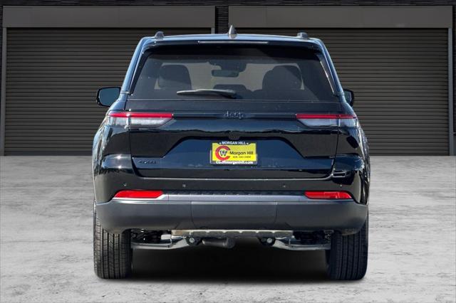 2026 Jeep Grand Cherokee Altitude 4x4