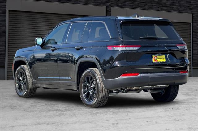 2026 Jeep Grand Cherokee Altitude 4x4