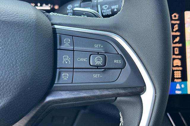 2026 Jeep Grand Cherokee Altitude 4x4