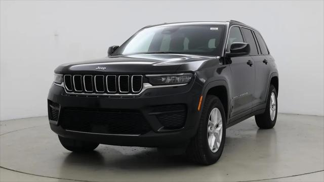 2024 Jeep Grand Cherokee Laredo X 4x2