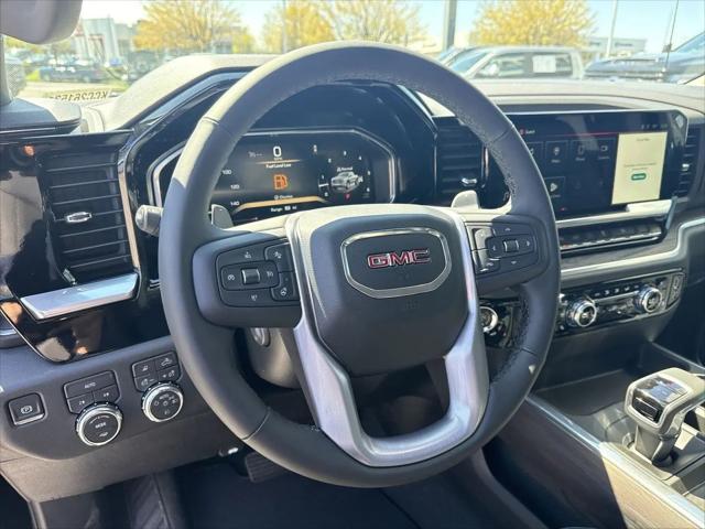 2026 GMC Sierra 1500 Crew Cab, Short Bed, SLT, 4WD