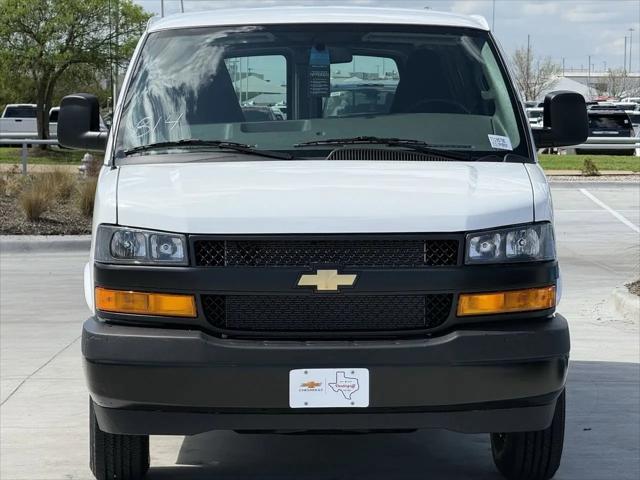 2026 Chevrolet Express Cargo Van 2500 Extended Wheelbase, WT, RWD