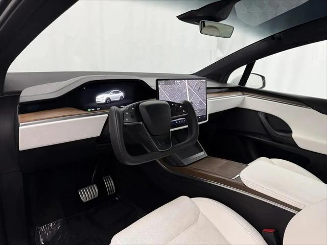 2022 Tesla Model X Plaid Tri Motor All-Wheel Drive