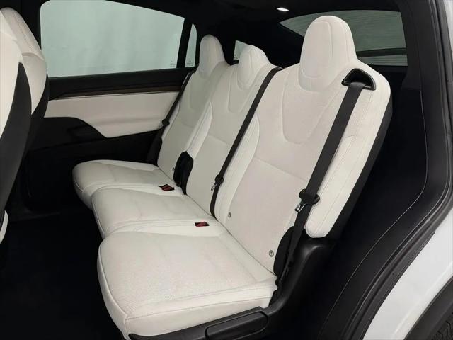 2022 Tesla Model X Plaid Tri Motor All-Wheel Drive