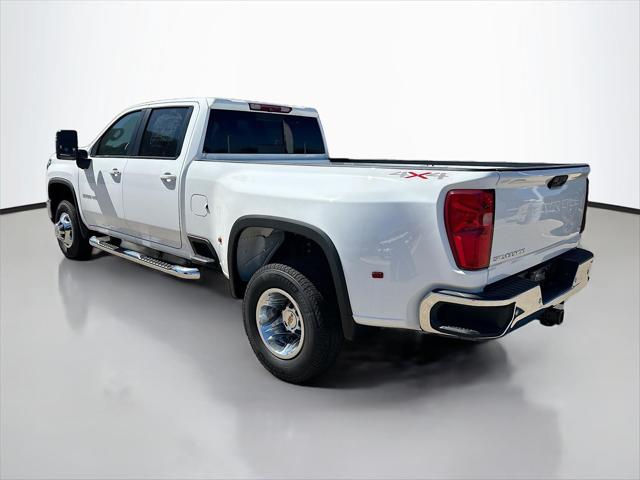 2026 Chevrolet Silverado 3500HD Crew Cab, Long Bed, LT Dual Rear Wheel, RWD