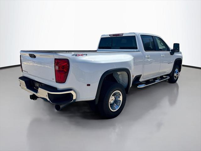 2026 Chevrolet Silverado 3500HD Crew Cab, Long Bed, LT Dual Rear Wheel, RWD