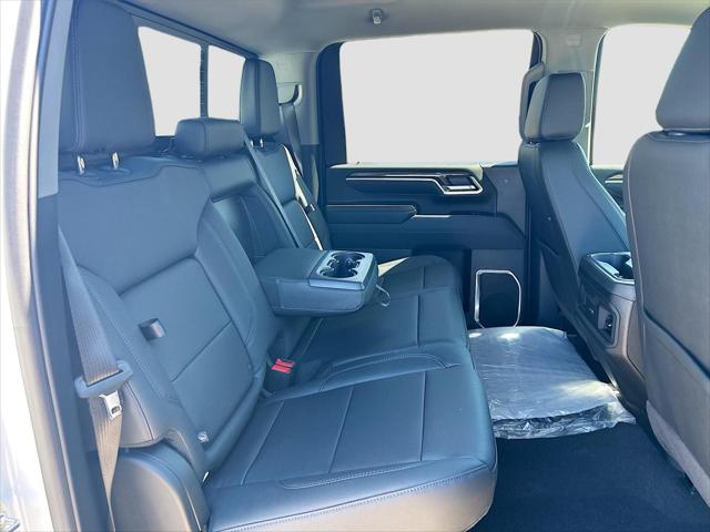 2026 Chevrolet Silverado 3500HD Crew Cab, Long Bed, LT Dual Rear Wheel, RWD