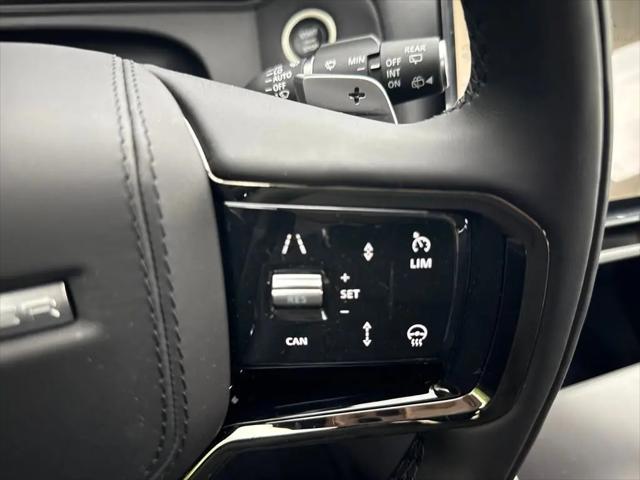 2026 Land Rover Range Rover Velar P250 Dynamic SE