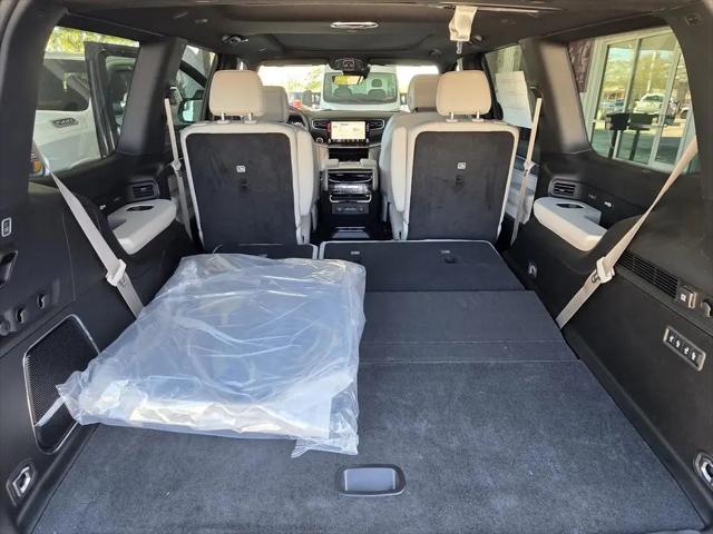2026 Jeep Grand Wagoneer 4x2