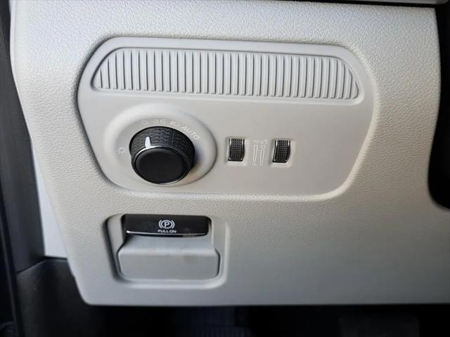 2026 Jeep Grand Wagoneer 4x2