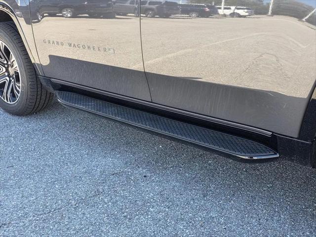 2026 Jeep Grand Wagoneer 4x2
