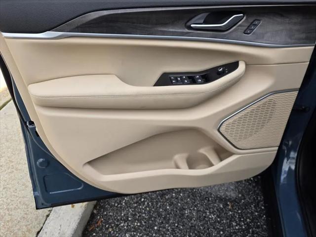 2026 Jeep Grand Cherokee L Limited 4x2