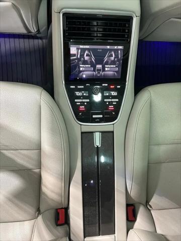 2020 Porsche Panamera GTS