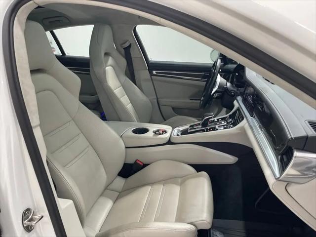 2020 Porsche Panamera GTS