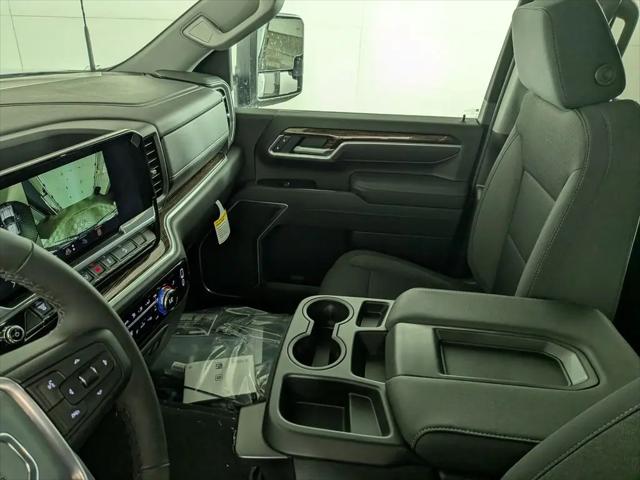 2026 GMC Sierra 2500HD Crew Cab, Long Bed, SLE, 4WD