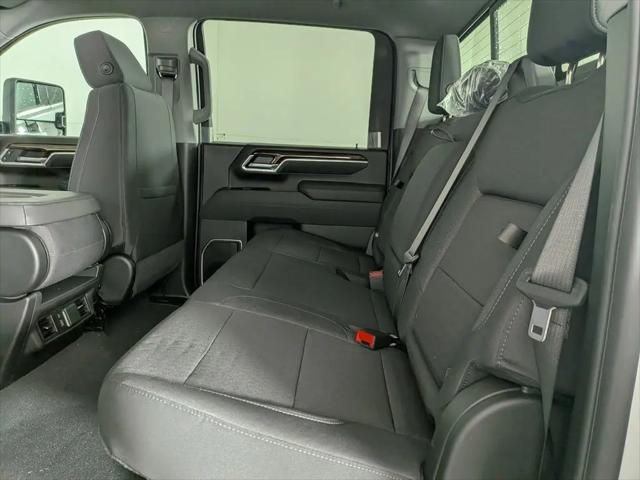 2026 GMC Sierra 2500HD Crew Cab, Long Bed, SLE, 4WD