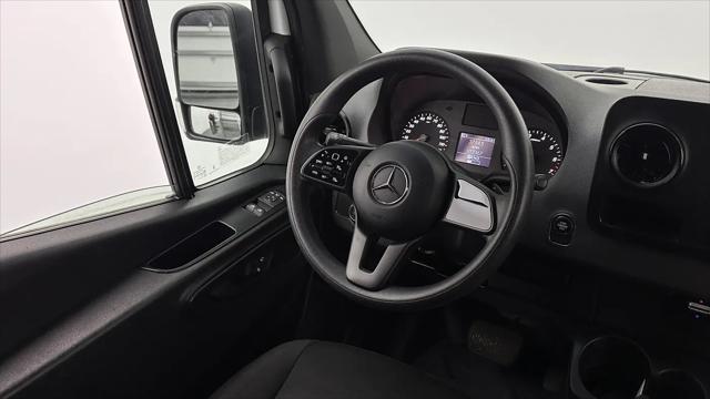 2023 Mercedes-Benz Sprinter 2500 High Roof 4-Cyl Gas