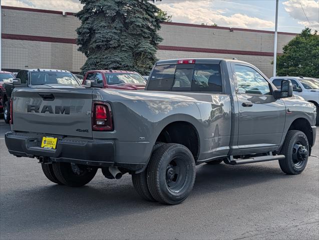 2026 RAM Ram 3500 RAM 3500 TRADESMAN REGULAR CAB 4X4 8 BOX