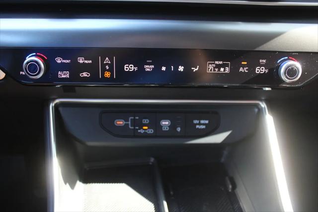 2026 Kia Carnival MPV SX