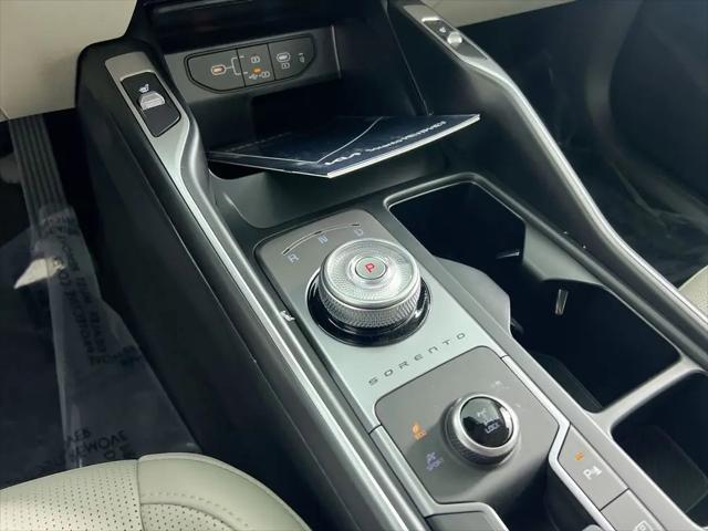 2026 Kia Sorento Hybrid EX