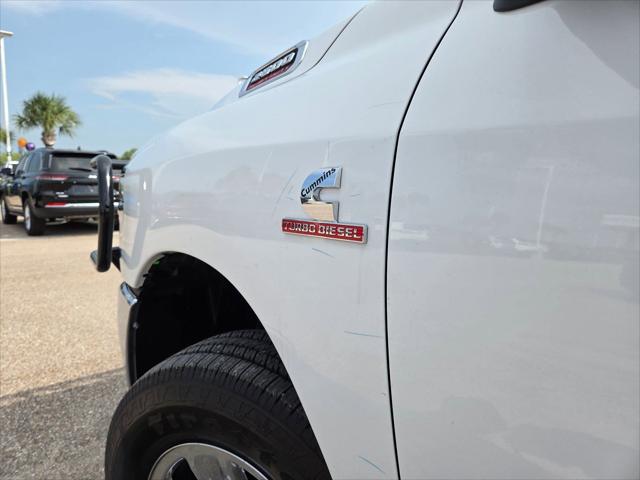2026 Ram 2500 Tradesman Crew Cab 4x4 8' Box