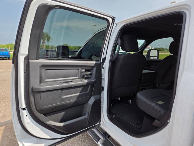 2026 Ram 2500 Tradesman Crew Cab 4x4 8' Box