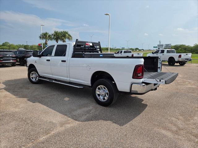 2026 Ram 2500 Tradesman Crew Cab 4x4 8' Box