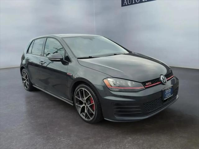 2015 Volkswagen Golf GTI 2.0T SE w/Performance Package 4-Door