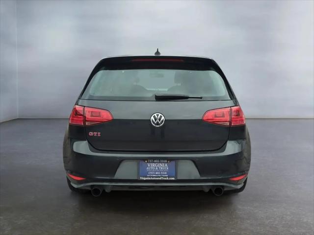 2015 Volkswagen Golf GTI 2.0T SE w/Performance Package 4-Door