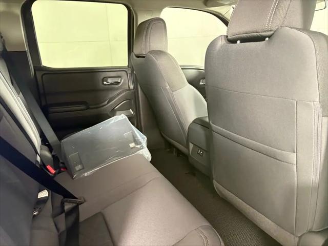 2026 Nissan Frontier Crew Cab SV 4x2