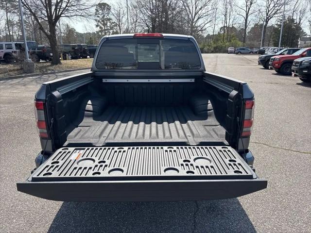 2026 Nissan Frontier Crew Cab SV 4x4