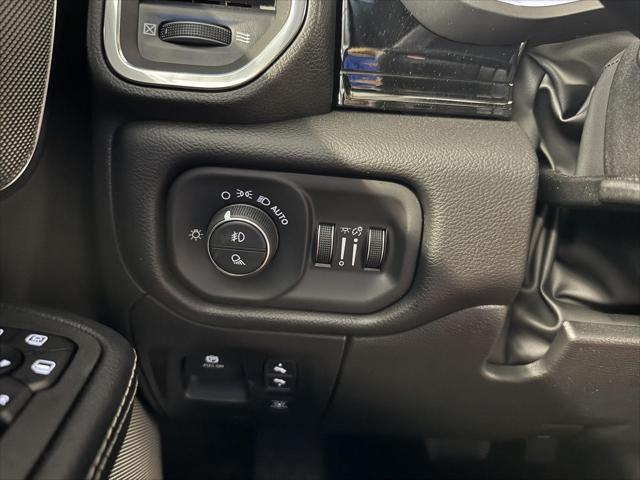 2026 Ram 1500 Laramie Crew Cab 4x4 5'7" Box