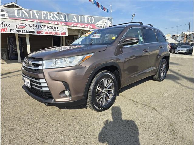 2018 Toyota Highlander XLE for sale in Selma, CA