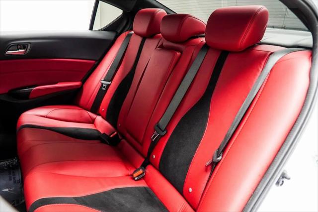 2022 Acura ILX Premium & A-SPEC Packages