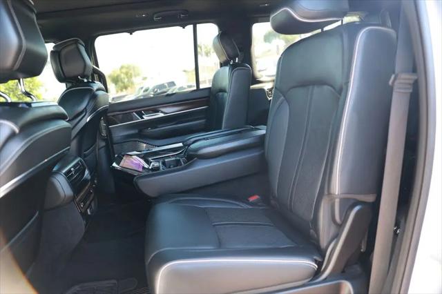 2023 Jeep Grand Wagoneer Series II 4x4