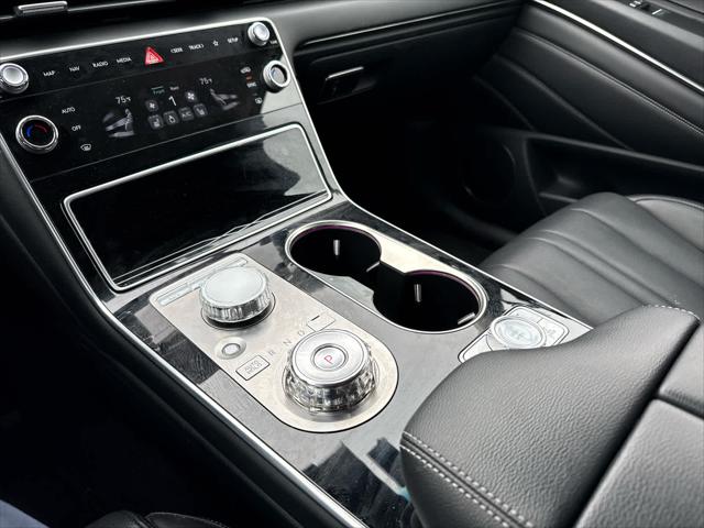 2025 Genesis GV80 2.5T Standard AWD