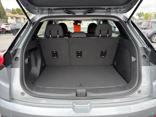 2027 Chevrolet Bolt LT FWD
