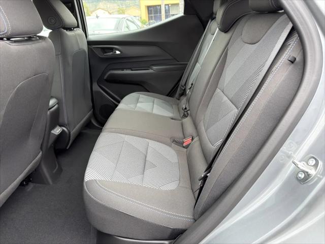 2027 Chevrolet Bolt LT FWD