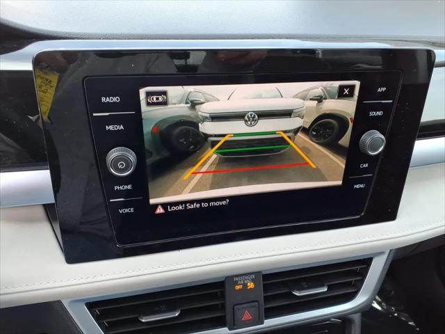 2026 Volkswagen Taos SE