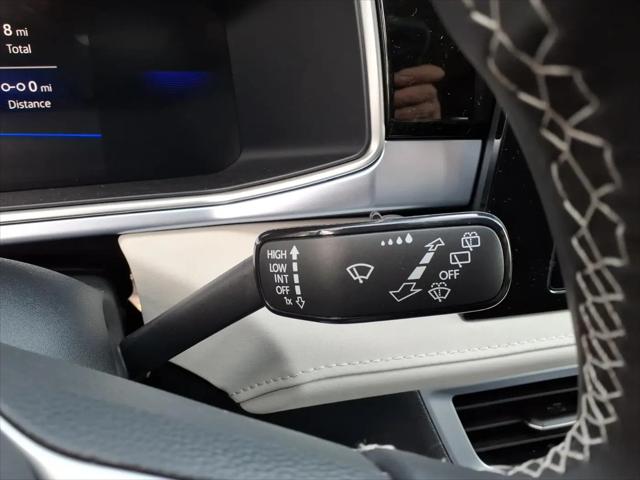 2026 Volkswagen Taos SE