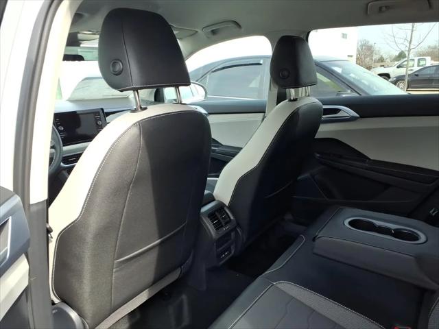 2026 Volkswagen Taos SE