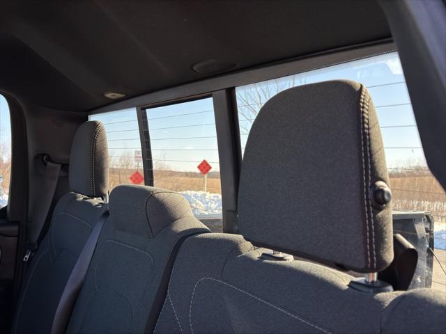 2022 Ram 1500 Big Horn Quad Cab 4x4 6'4" Box